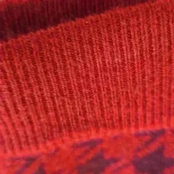 Sky's are blue brand, woolen skirt. Red& black checkered. Size small. - Picture 5 of 5